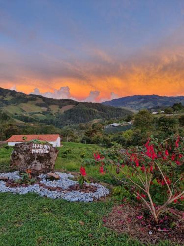 Coffee Triangle House | Finca Valle Sereno