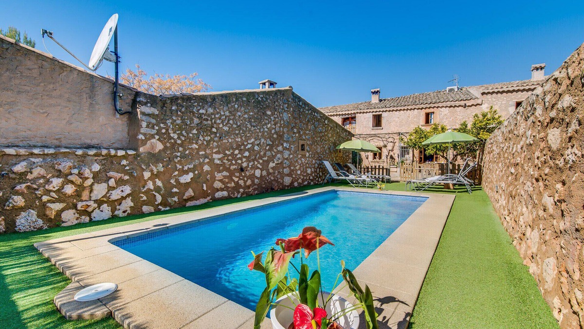 Costitx Villa | Finca with pool Finca Maria Costitx in Mallorca