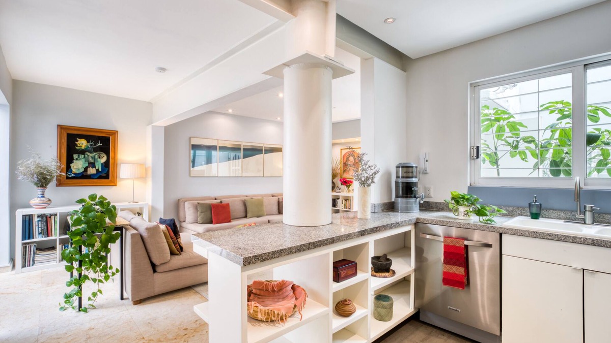 Hipodromo Condesa Apartment | Fine Taste, Spacious, Family Friendly, 3-Bedroom Gem in the heart of Condesa