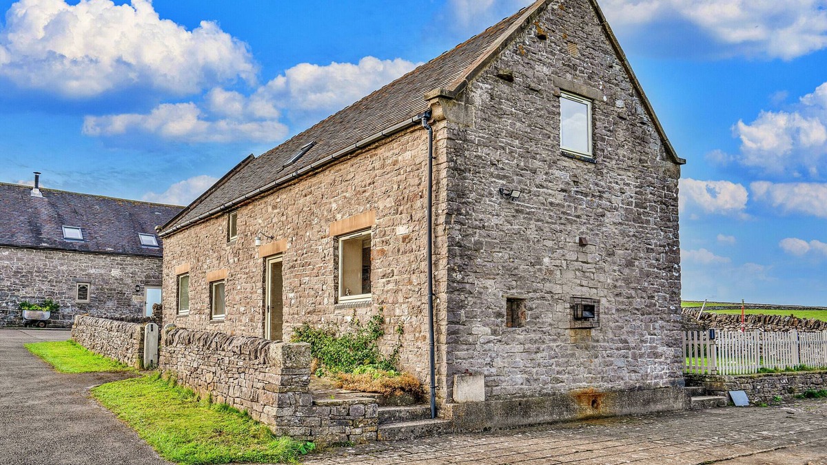 Newton Grange Cottage | Finest Retreats | Gag Barn
