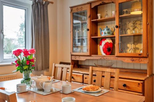 Saint Martin House | Finest Retreats - No1 Gladys Orchard