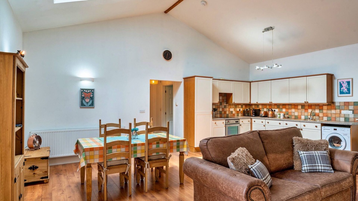 Saint Columb Major Cottage | Finest Retreats | Sweetpea Barn