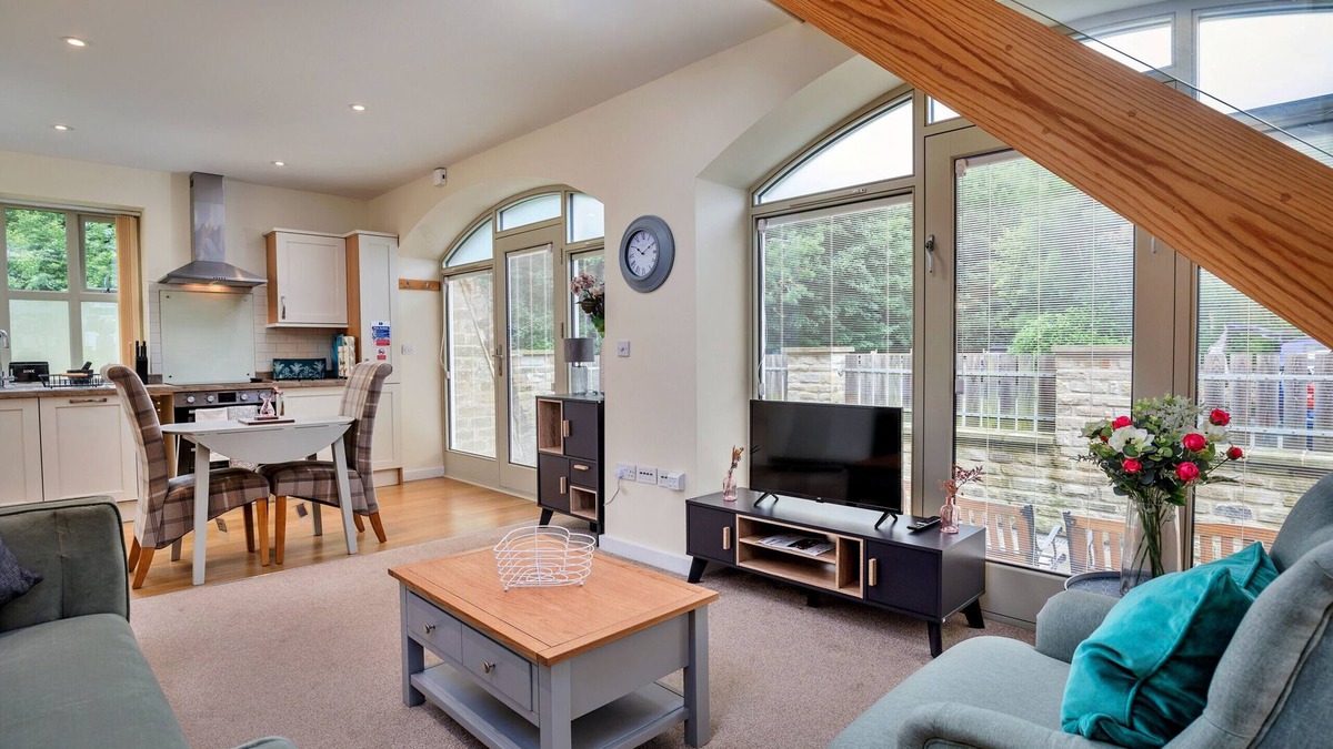 Thornton Dale Apartment | Finest Retreats | Victory Mill - Apartment Five