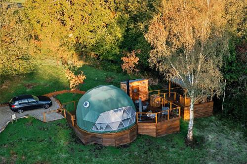 Chiddingstone Hoath Ski Chalet | Finest Retreats - Wakehurst Luxury Dome