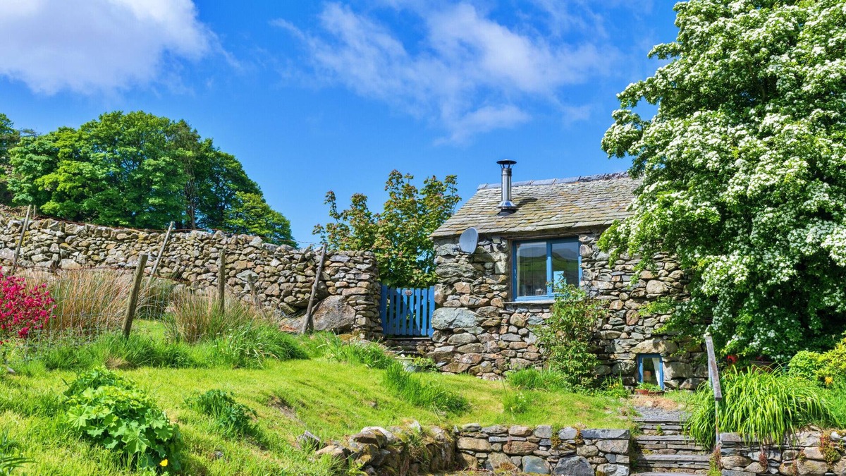 Holmrook Cottage | Finest Retreats | Woodend - The Bothy