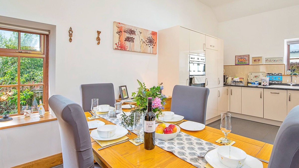 Newcastle Emlyn Cottage | Finest Retreats - Yr Hen Llaethdy