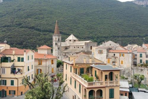 Finalborgo Apartment | Finestra sul Borgo