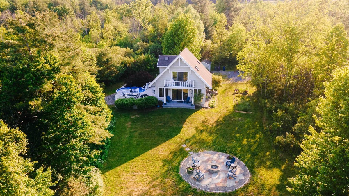 Hammondsport House | Finger Lakes Home w/Private Pool & Lake Views!