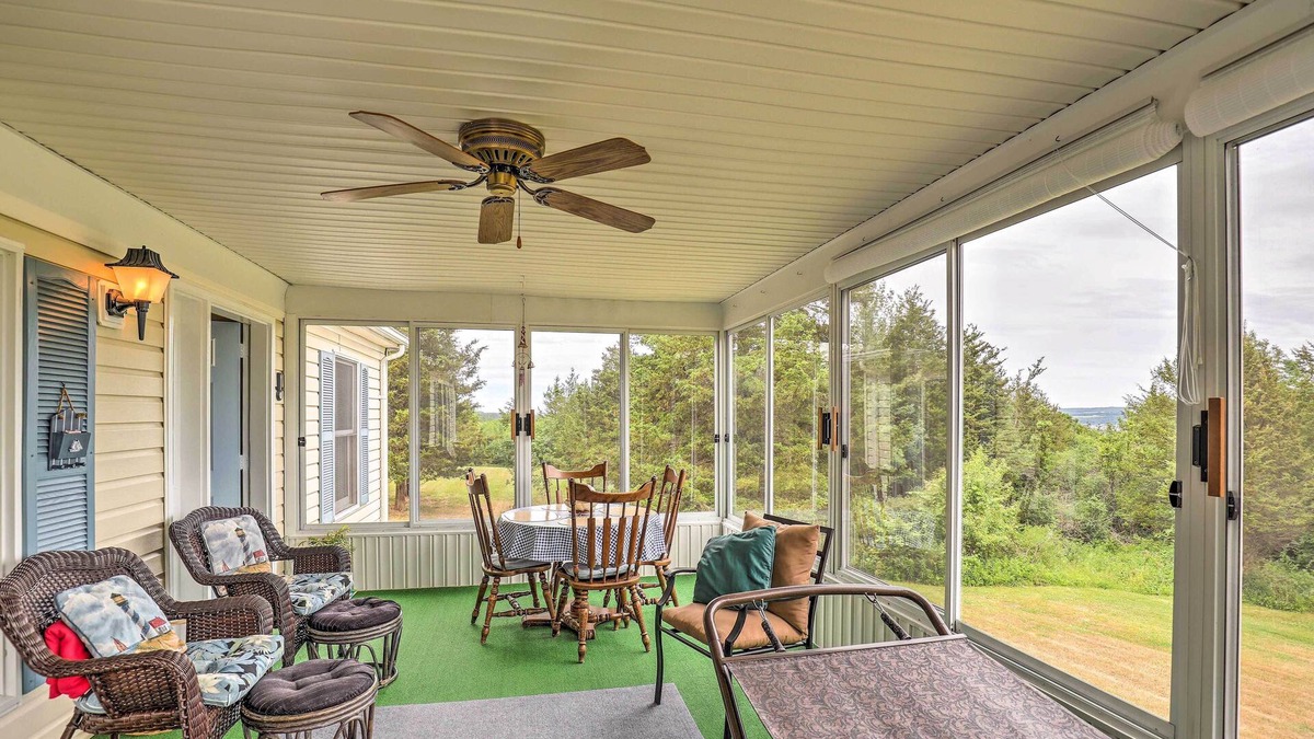 Himrod House | Finger Lakes Retreat w/Sunroom, Fire Pit & BBQ!