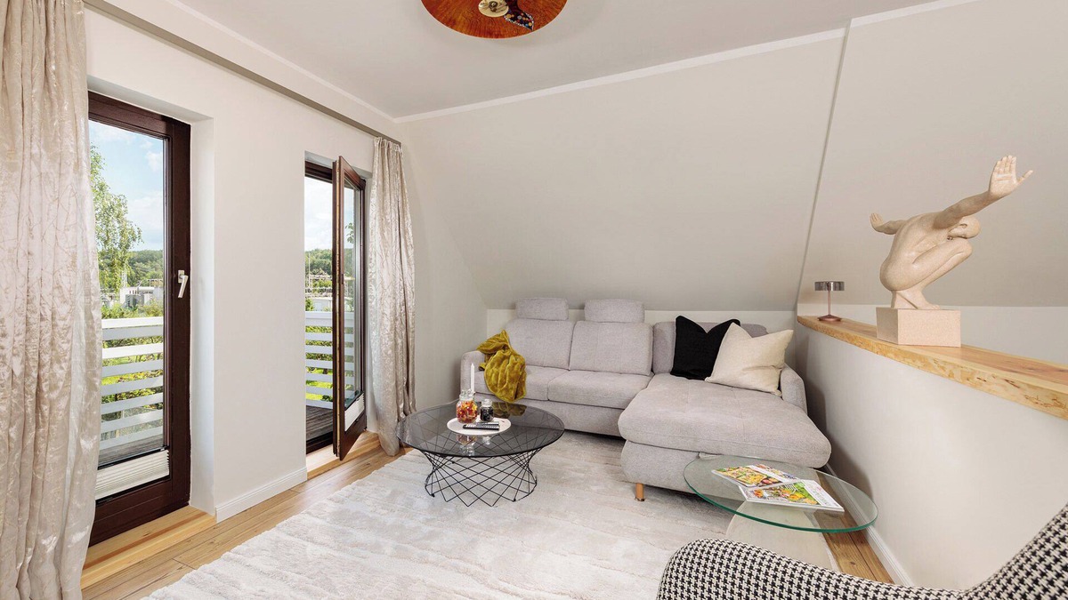 Geltow Apartment | Finken-galerie: Ganz nah an Potsdam und Berlin & Umgeben von Wald und Havelseen