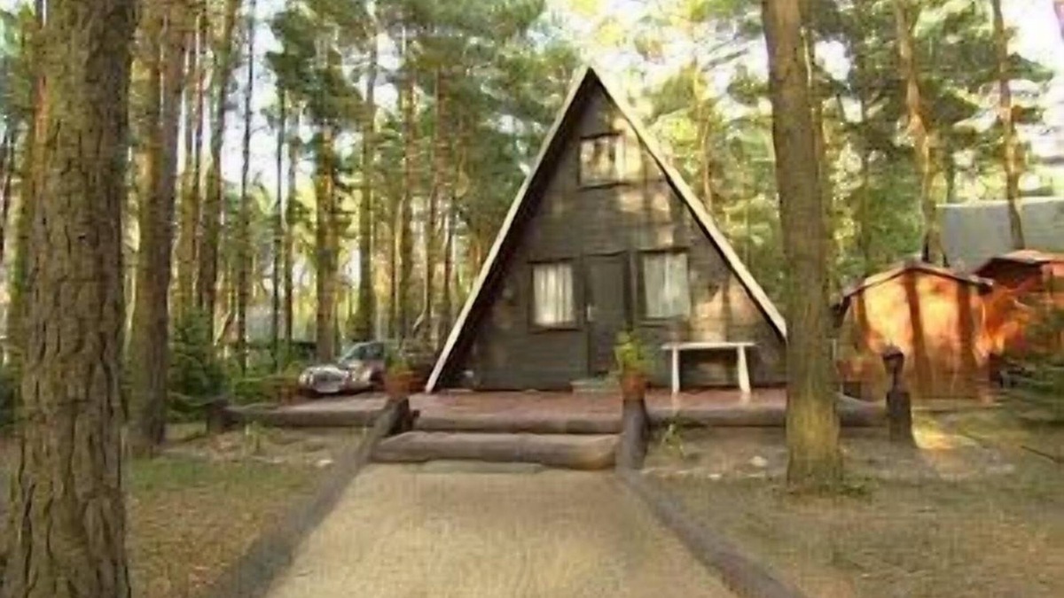 Grunewalde House | Finnhütte Seestern in the forest and almost directly on the lake (50m), between Dresden and Berlin