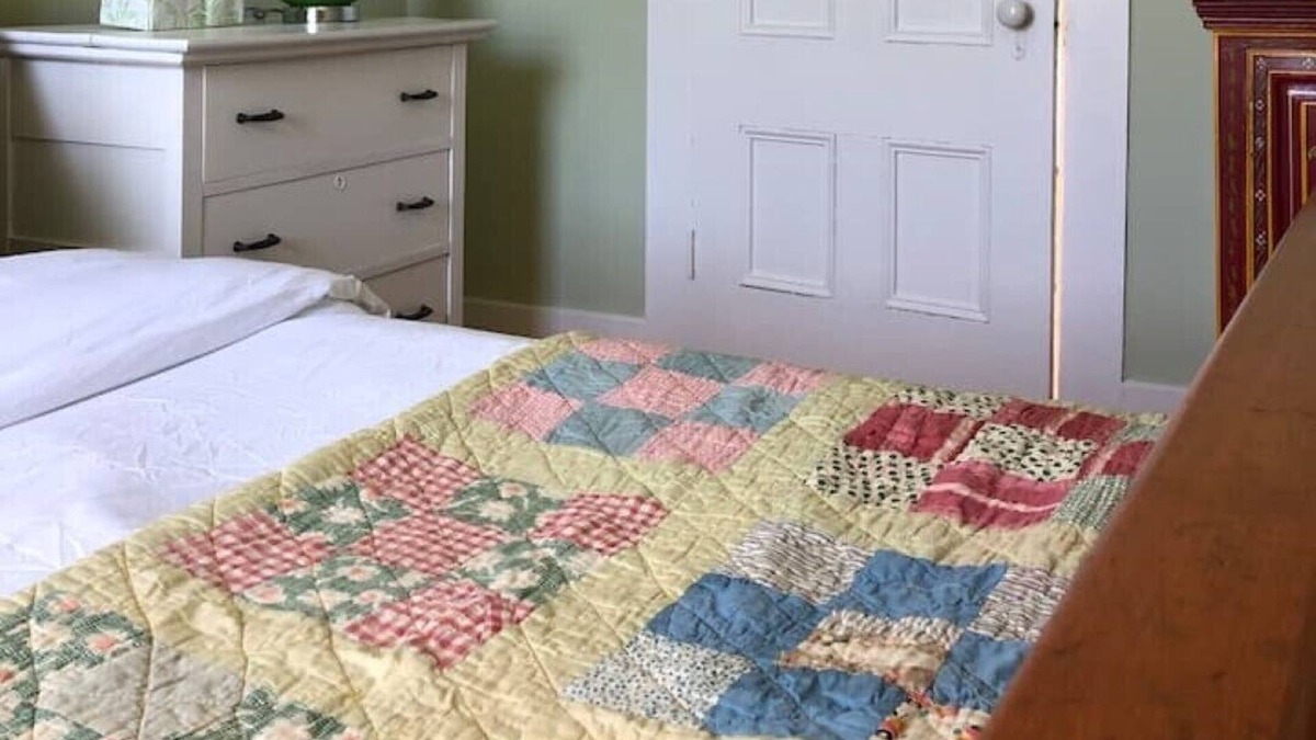 LaHave Cottage | Finnigan's Landing