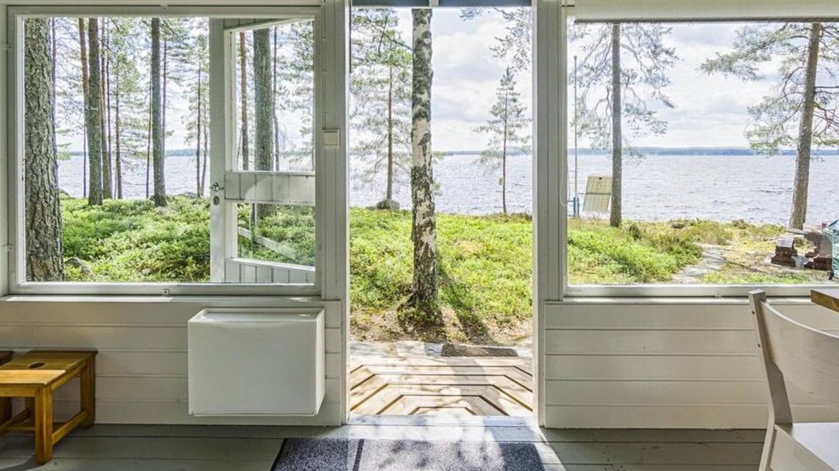 Pihtipudas Cabin | Finnish summer house on a private island