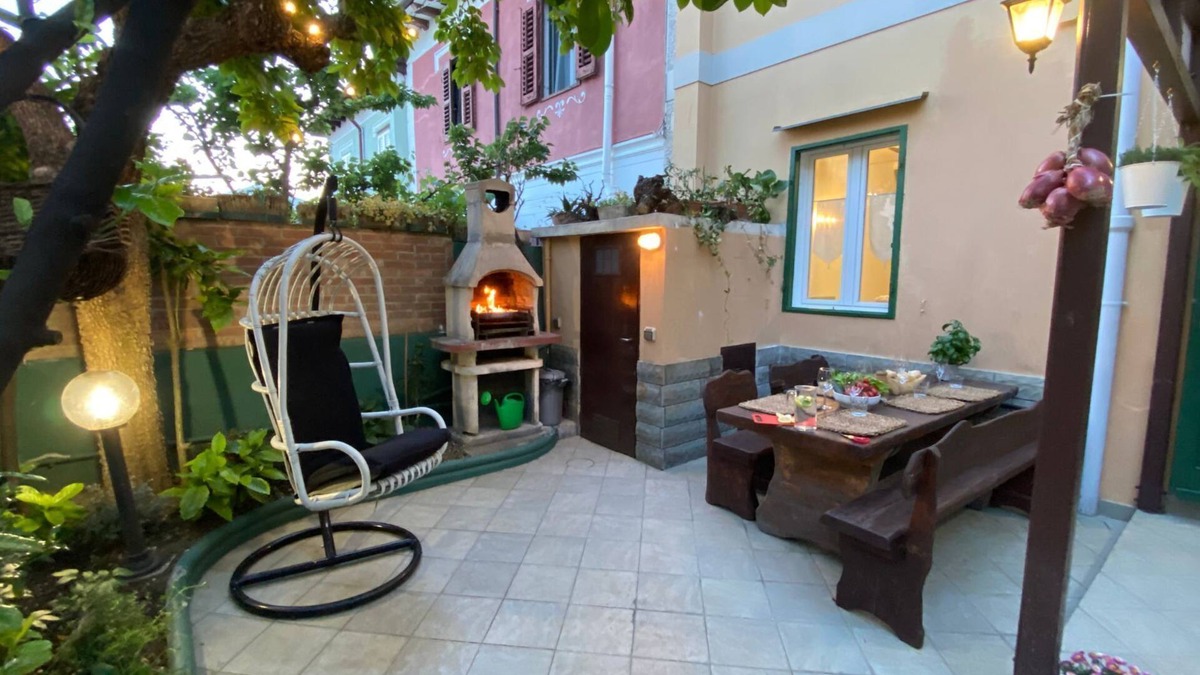 Roiano-Gretta-Barcola-Cologna-Scorcola Cottage | Fior Fior di Casa with private garden and barbecue, in town, suitable for families
