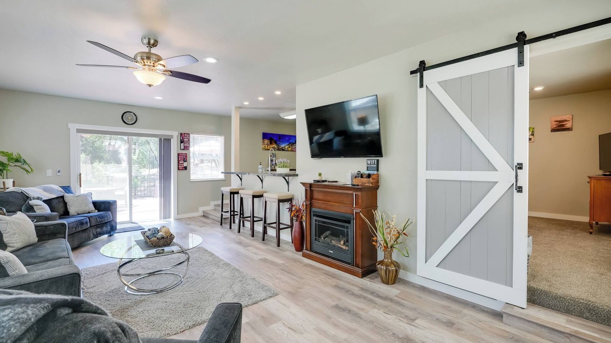 Placerville House | Fire Pit + BBQ: Wine Country Home in Placerville!