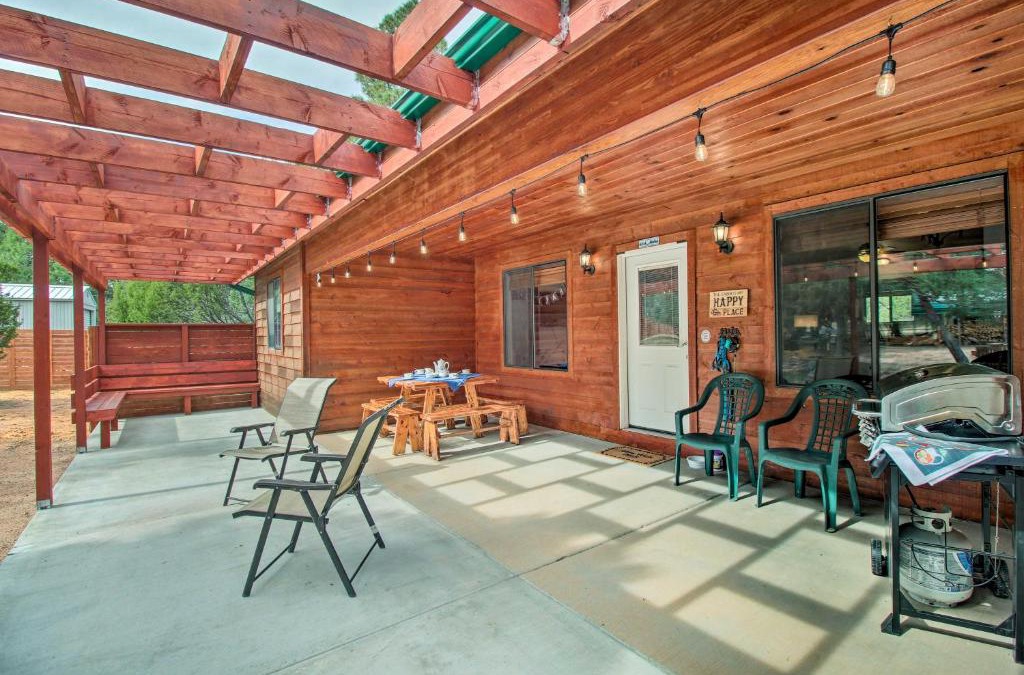 Overgaard House | Fire Pit, Fenced Yard Overgaard Cabin Near Hiking