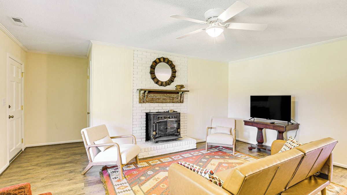 Campobello House | Fire Pit & Views: Campobello Rural Retreat