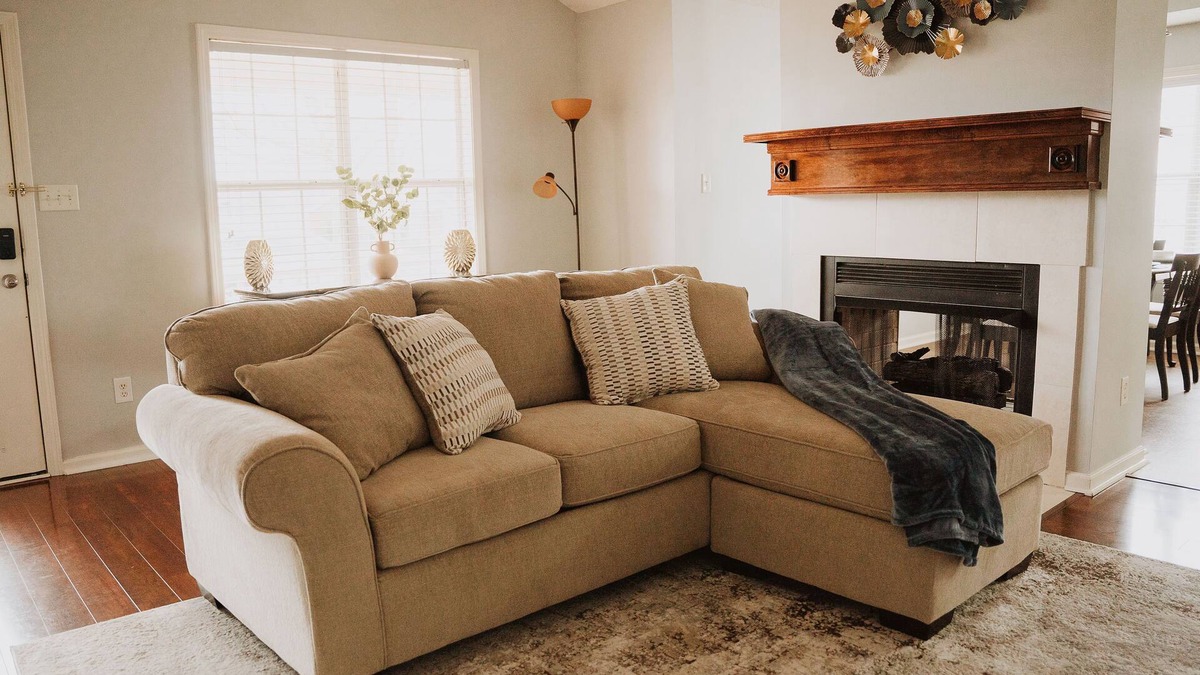 Warner Robins House | Fireside Haven~Midterm Stays~ Pet/Family Friendly!
