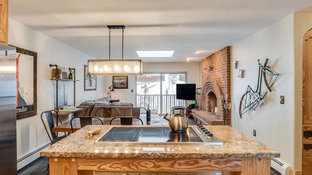 Rendezvous Condo | FIRESIDE MOOSE CONDO - Winter Park, Walk to Town