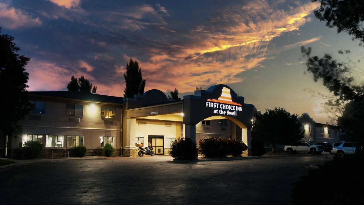Green River Hotel | First Choice Inns at the Swell