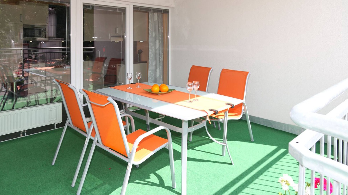 Meidling Apartment | First-Class-Apartments Schoenbrunn, with 2 Bedrooms and a balcony, 100 m2