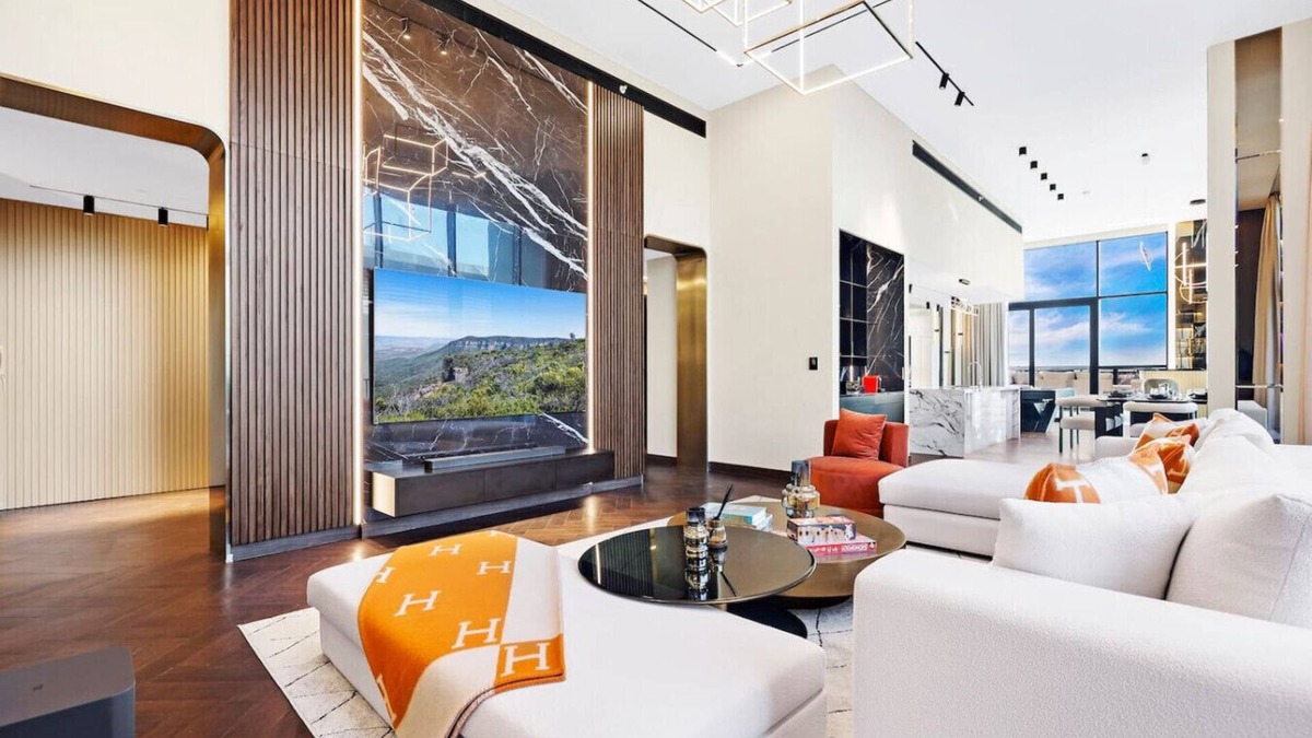 Sheikh Zayed Road Apartment | FIRST CLASS | Penthouse | Elegance Meets Luxury