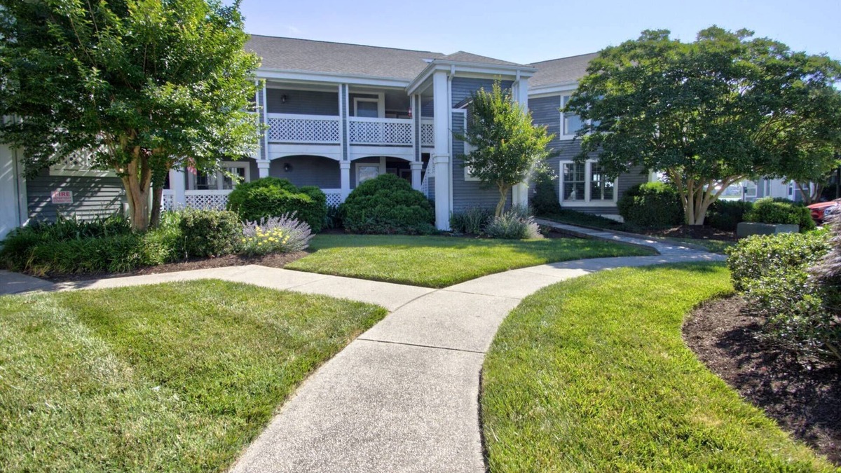 Ocean View Condo | First Floor, 2 BD, 2 BA Condo, Bayside Views, Pool, Tennis, and Many Free Activities!
