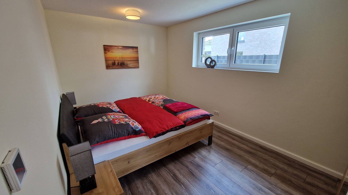 Steenfelderfehn Apartment | First floor apartment with kitchen & Netflix