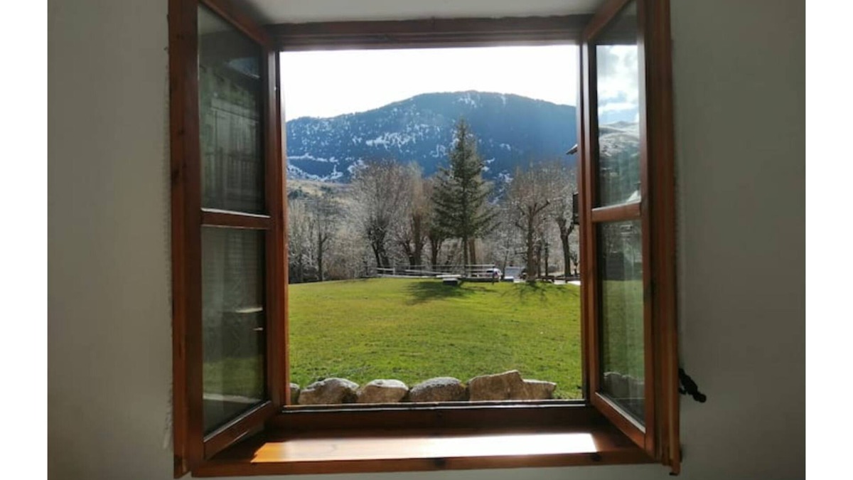 La Vall de Boi Apartment | First floor apartment with garden Dellui 2