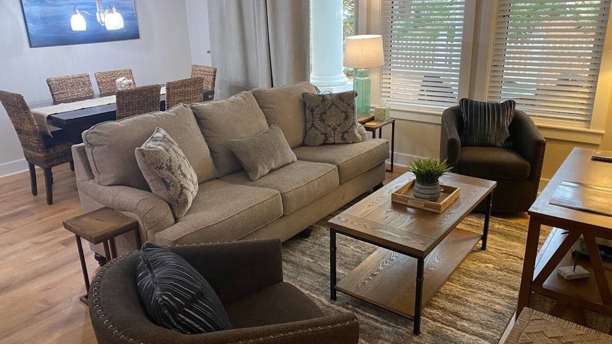 Baytowne Wharf Condo | First Floor Condo in Village of Baytowne Wharf