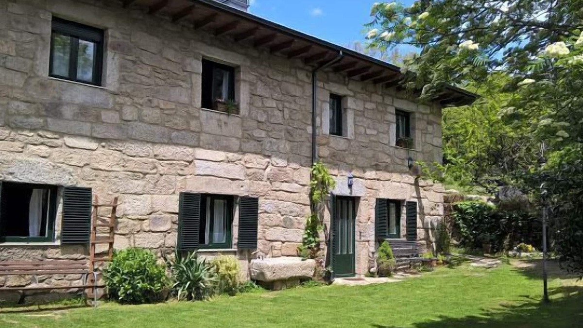 Sotillo de Sanabria Cottage | First floor cottage for 6 people