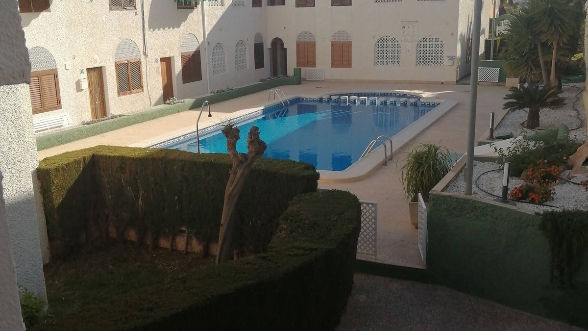 Puerto de Mazarron Apartment | First floor apartment with swimming pool in a quiet residential area.