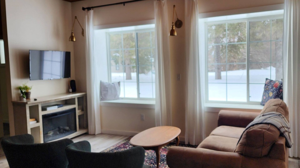 Stone Lake Apartment | First & Frost Back Apartment at The Primary