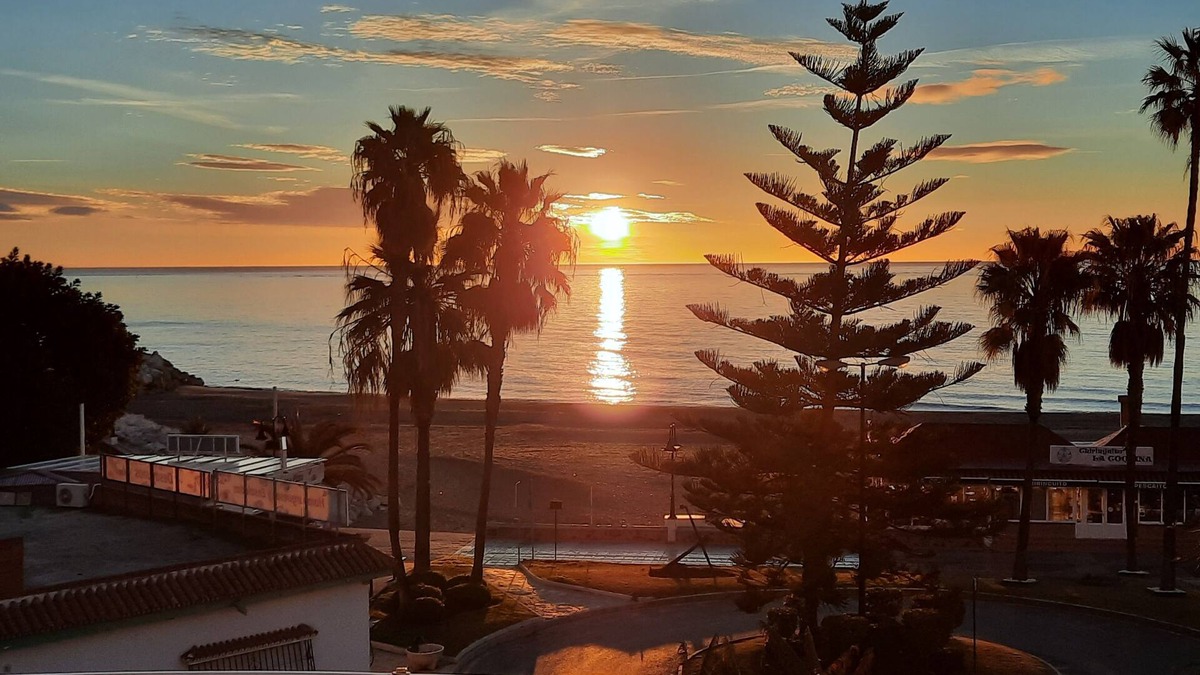 Carihuela Apartment | First Line Beach and Boulevard, Carihuela, Torremolinos, Sun, Sea, Beach & Relax