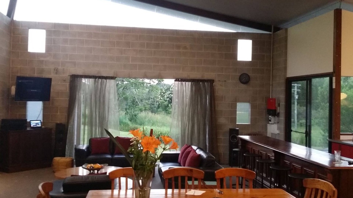 Crabbes Creek House | First Water - private 200 acre property.
