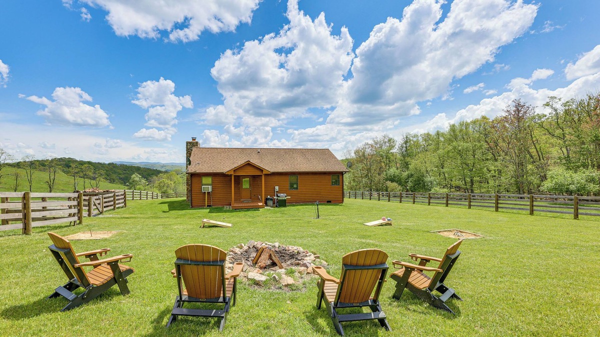 Doe Hill Cabin | Fish, Hike, Hunt: Secluded Cabin in Doe Hill!