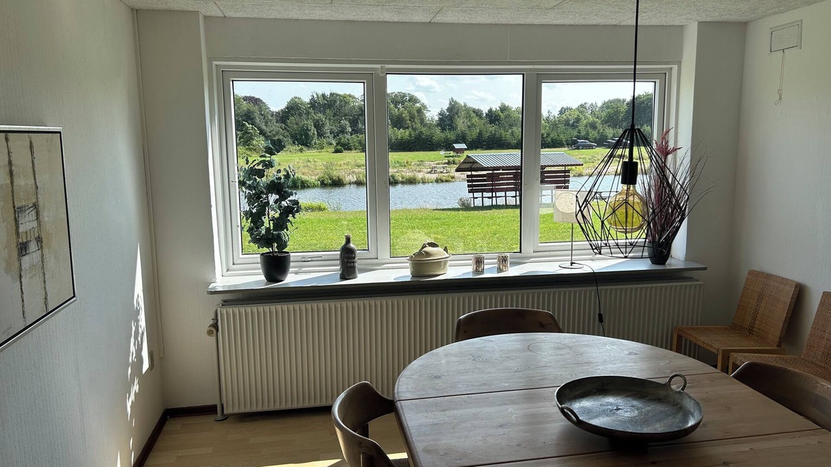 Bylderup-Bov House | Fish Lake House - By the Water -Lake & Stream -Beautiful Nature -Family Friendly