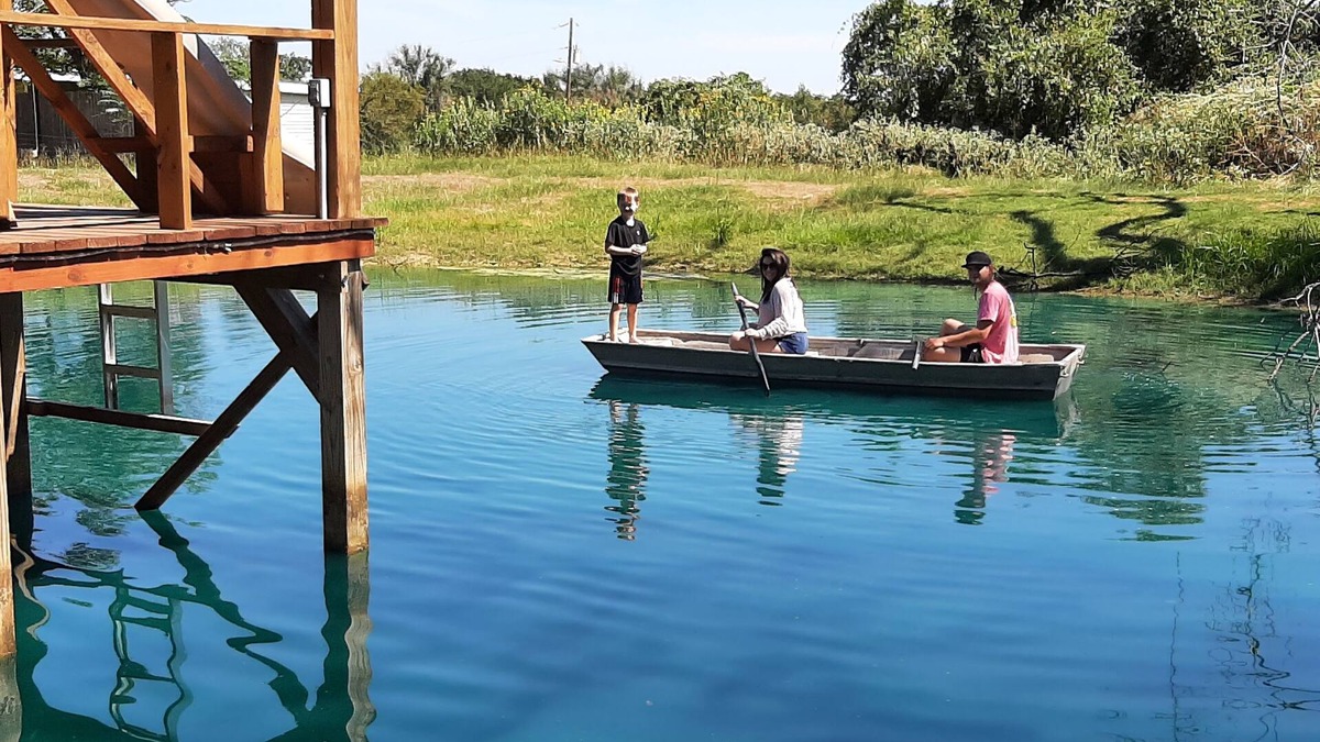 Somerville Cabin | Fish n Fin Cabin at Lake Somerville- Sleeps 9, Somerville, TX, Birch Creek