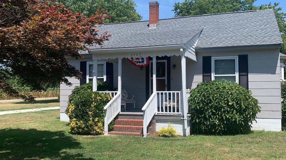 Cape Charles House | Fish Tales-FISH/EAT/STAY