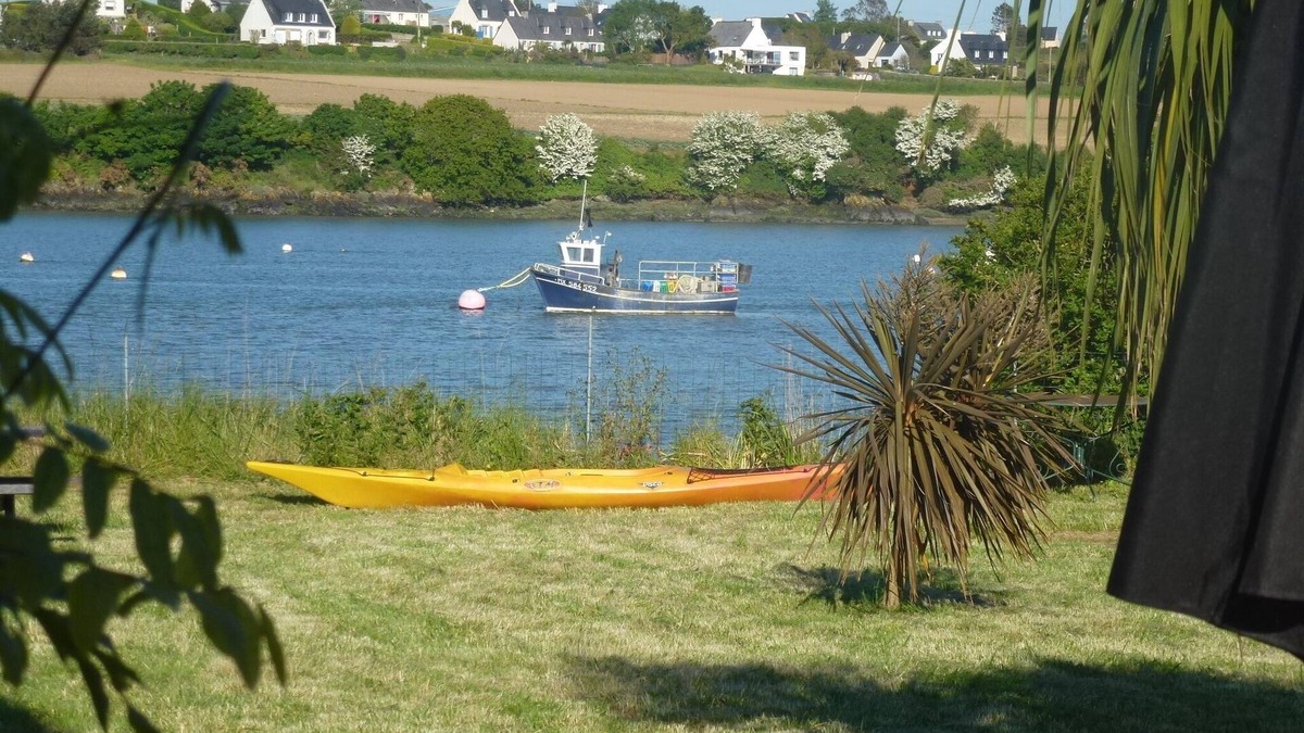 Saint-Pol-de-Leon House | FISHERMAN HOUSE WITH DIRECT ACCESS TO THE SEA WITH GARDEN