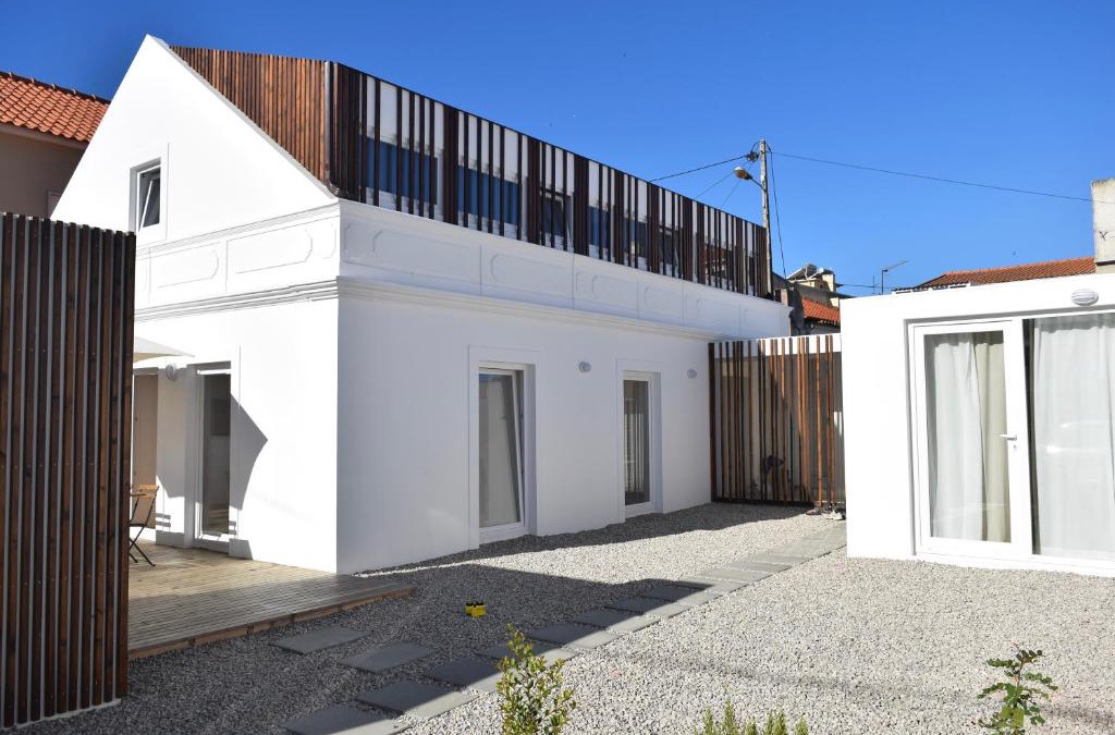 Trafaria House | Fisherman's House - a boat ride from Lisbon