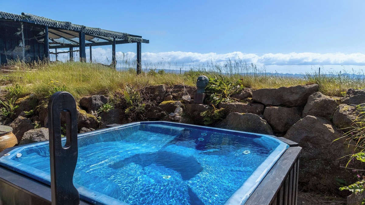 Alftanes Hotel | Fisherman's Village