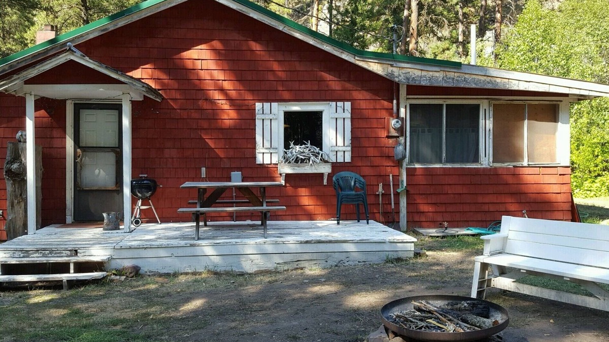 Clinton Cabin | FISHERMANS CABIN UP ROCK CREEK 30 MINUTES FROM MISSOULA MONTANA