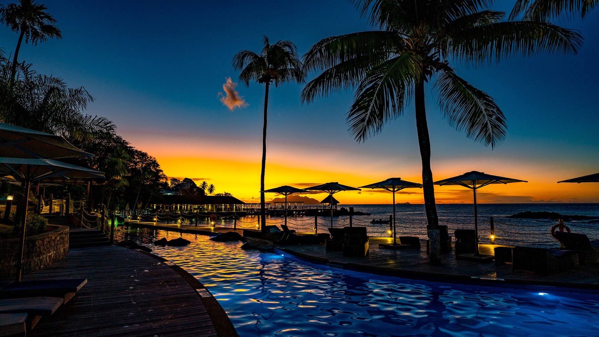Beau Vallon Resort | Fisherman’s Cove resort