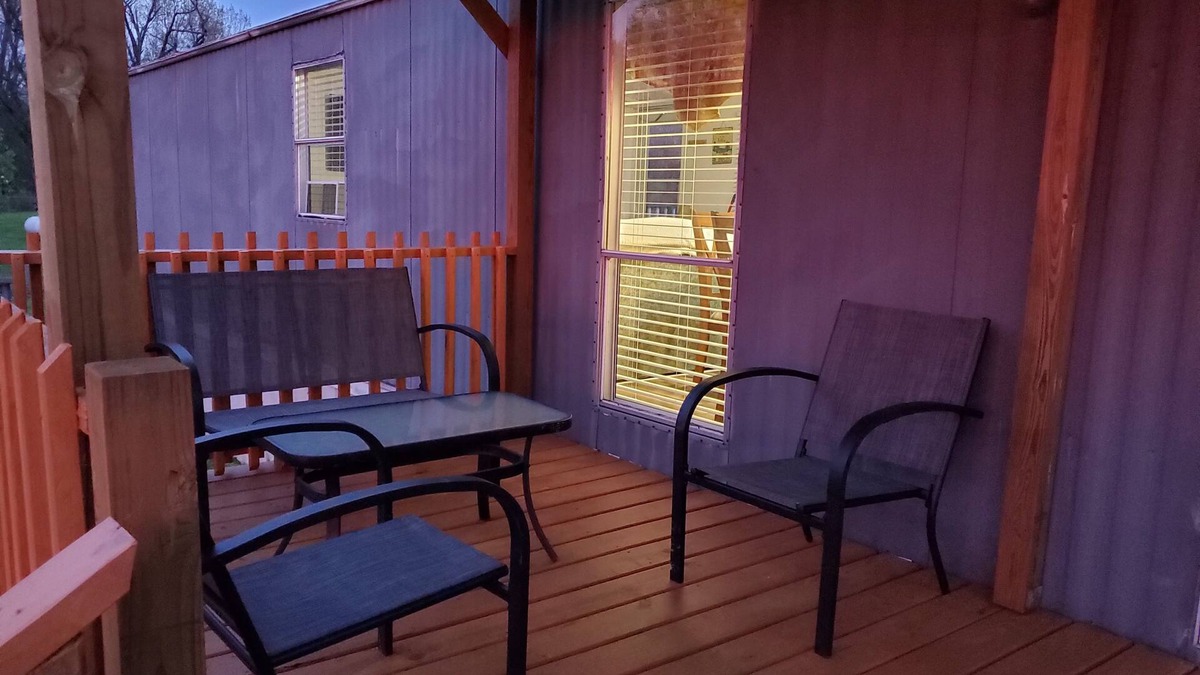 Kuttawa House | Fishermen, Quilters and Travelers love Sandy's Hideout