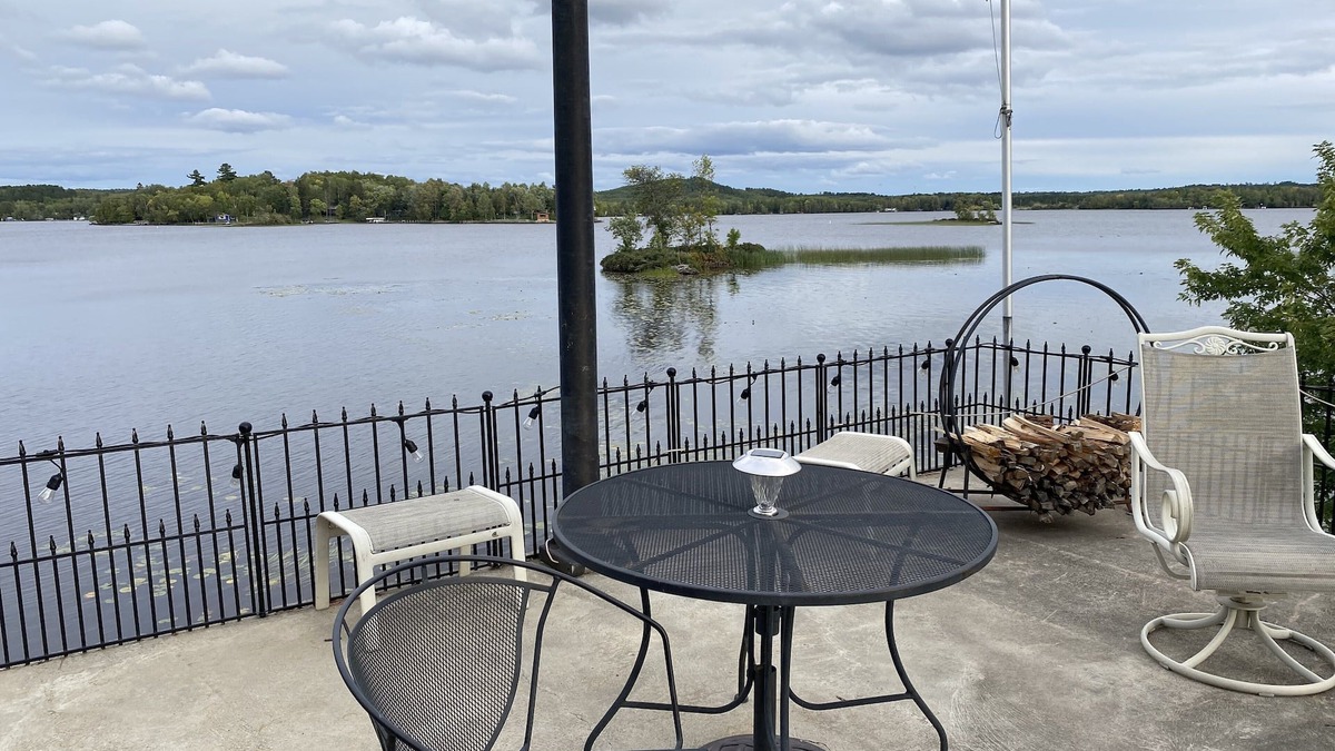 Tower Apartment | Fishermen, snowmobilers! Good fishing for Walleye, Bass, Northern & Musky 🎣