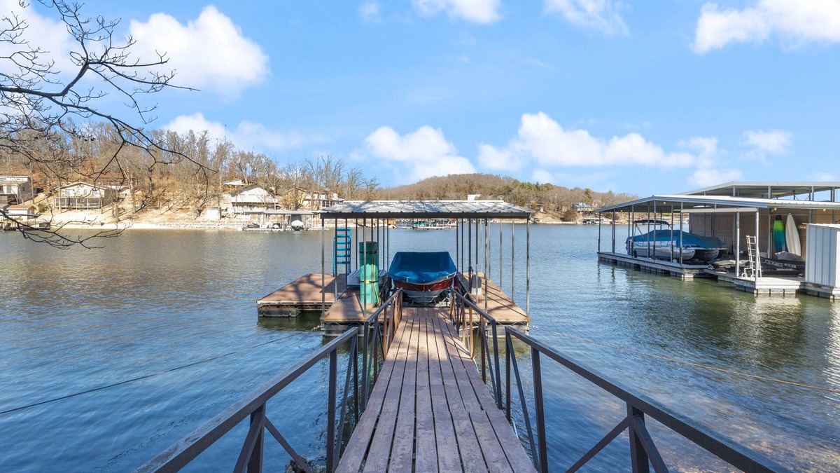 Sunrise Beach House | Fishing, Boat Slip, Morning Coffee, Picturesque View