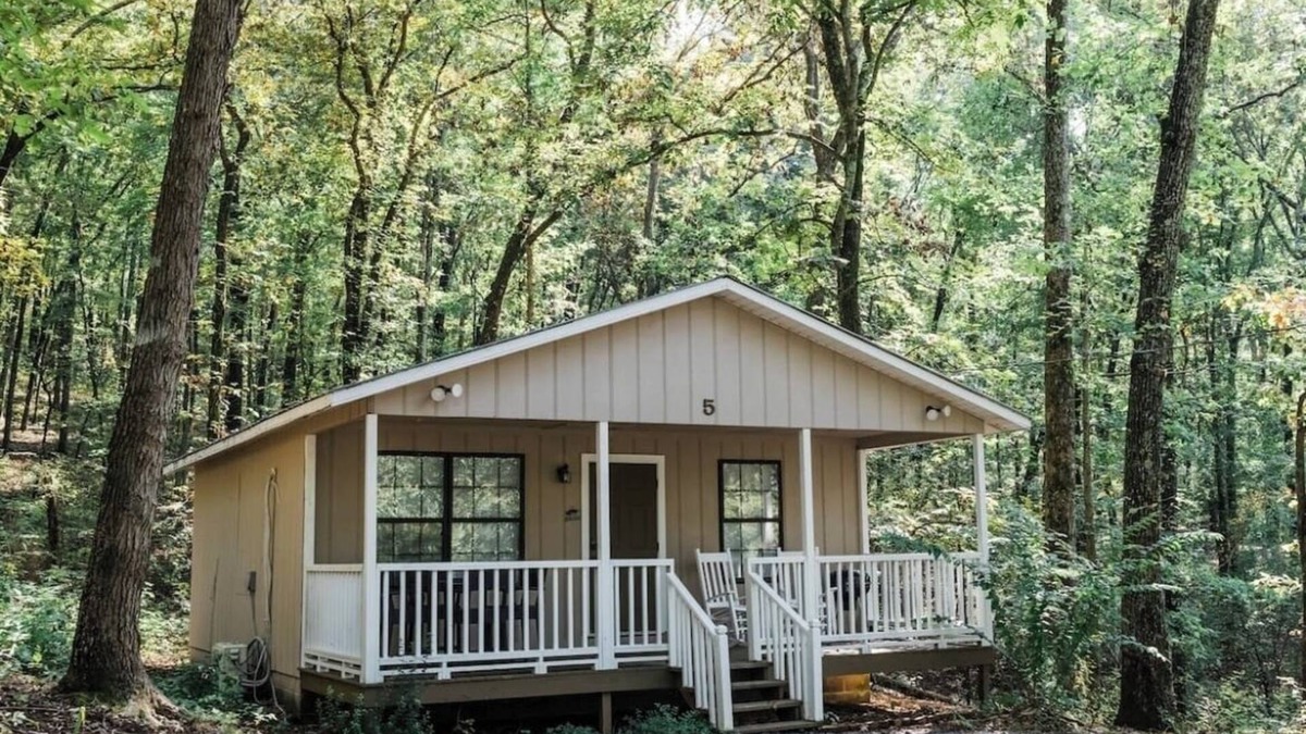 Scottsboro Cabin | Fishing Retreat Cabin - 2bed/1 bath