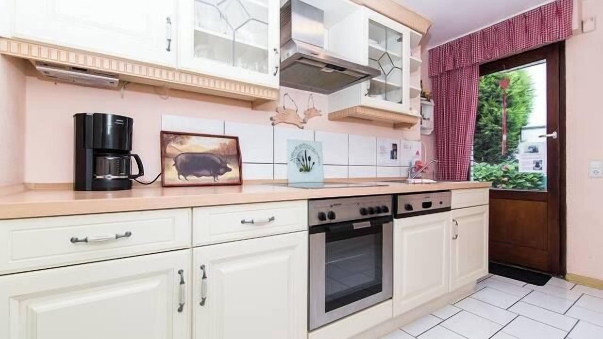 Burgaltendorf Apartment | Fitters' apartment, fitters' apartment