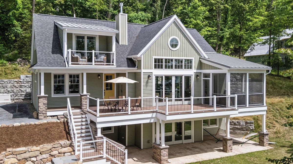 Keuka Park House | Five bedroom lake home with 200' of waterfront